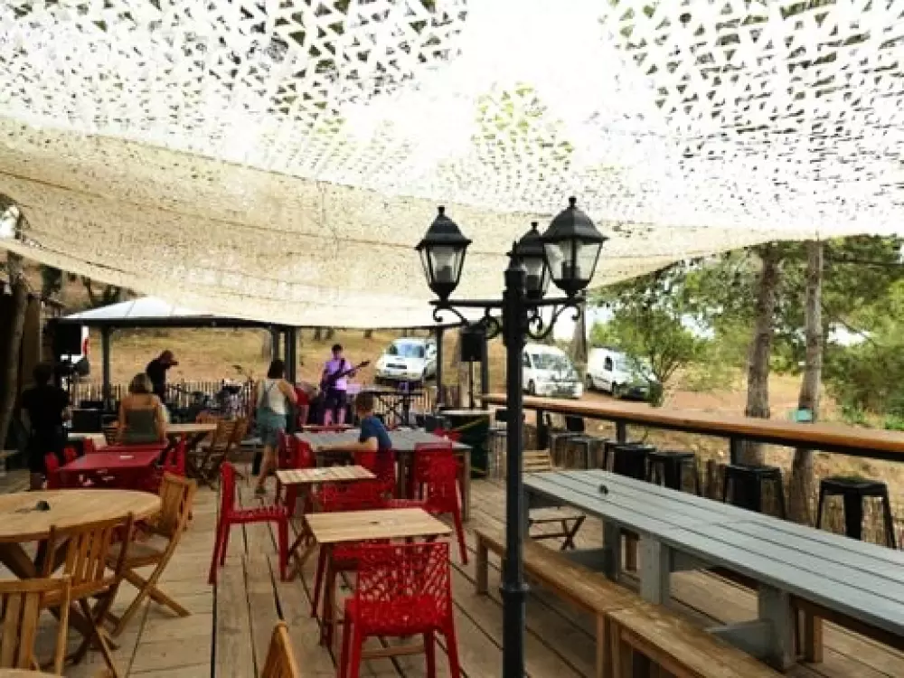 Camping Le Bois De Pins 3 Stars★★★