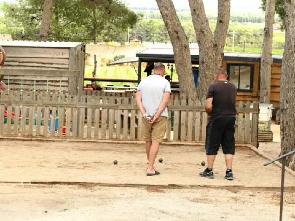 Camping Le Bois De Pins 3 étoiles★★★