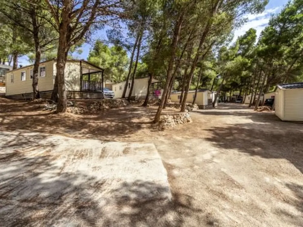 Camping Le Bois De Pins3 Sterren★★★