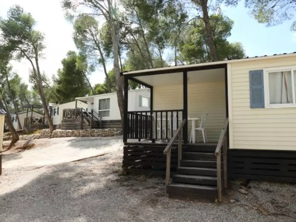 Camping Le Bois De Pins 3 étoiles★★★