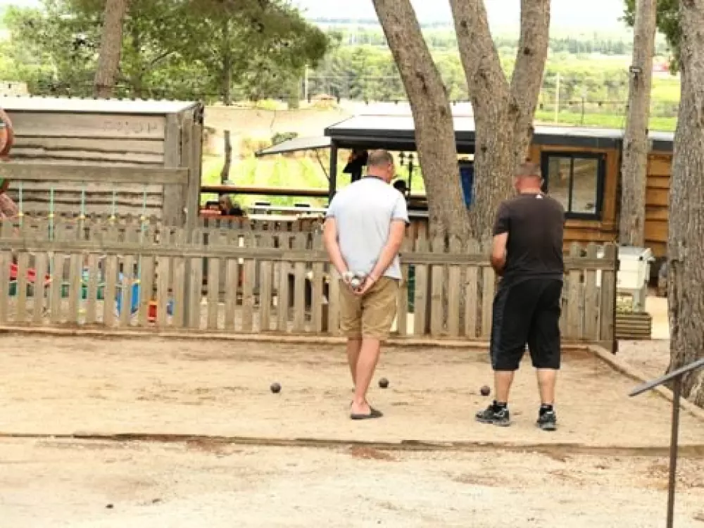 Camping Le Bois De Pins 3 Stars★★★