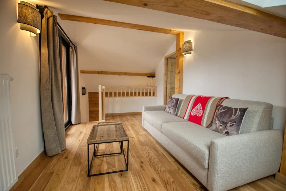 Residence kezdeti