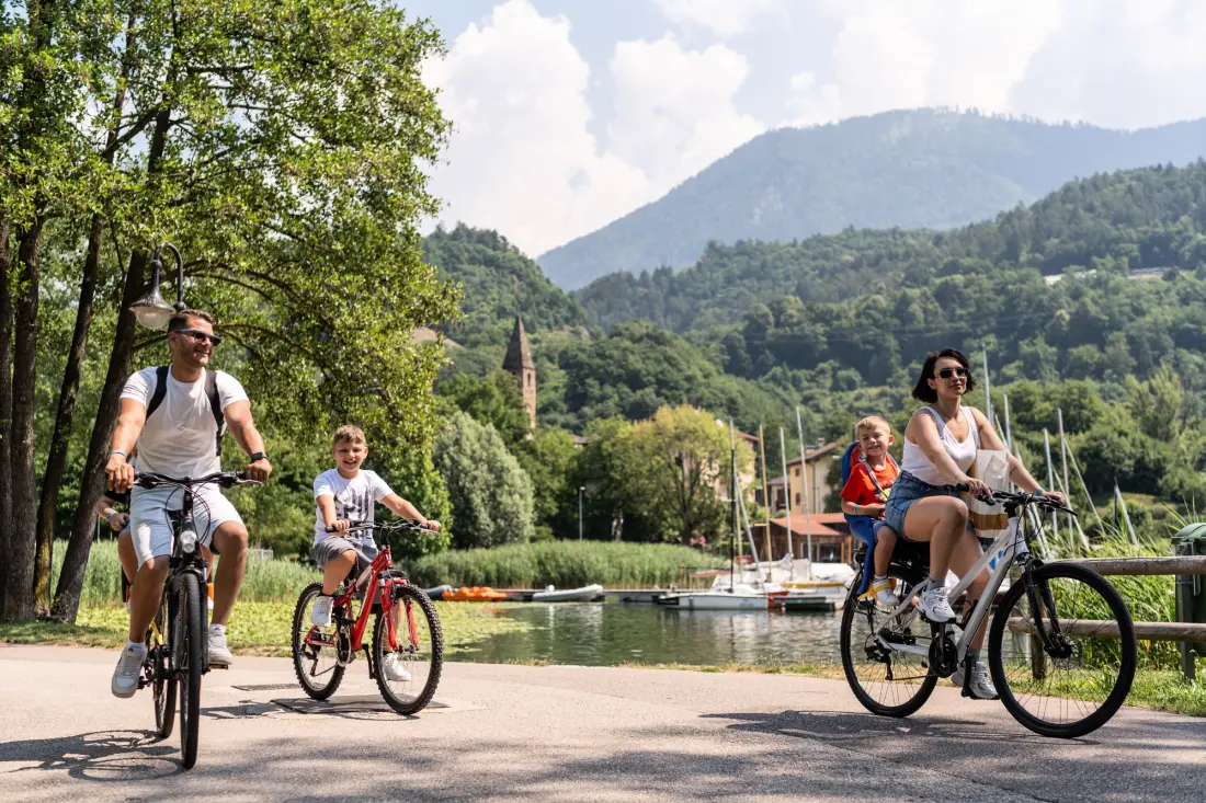 Club del Sole Caldonazzo Családgyűjtemény 2 Csillagok★★