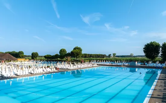 Camping Hu Park Albatros Village