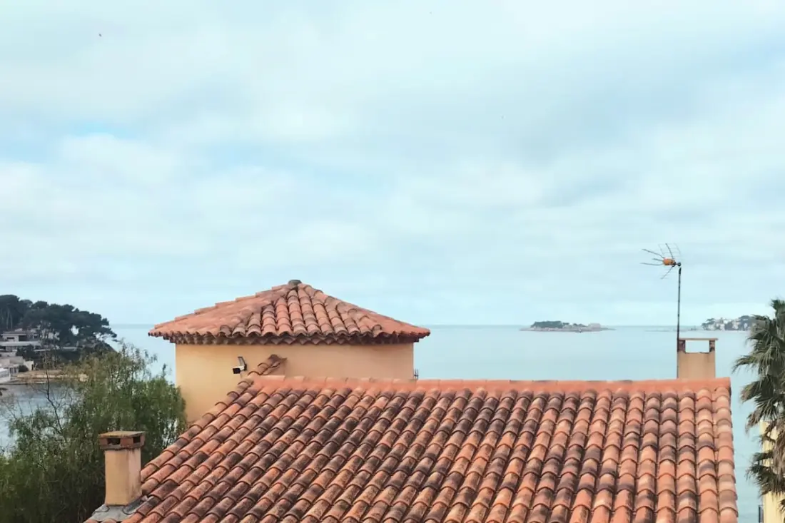 Privé toegang Zee en Tuin in Sanary-sur-mer