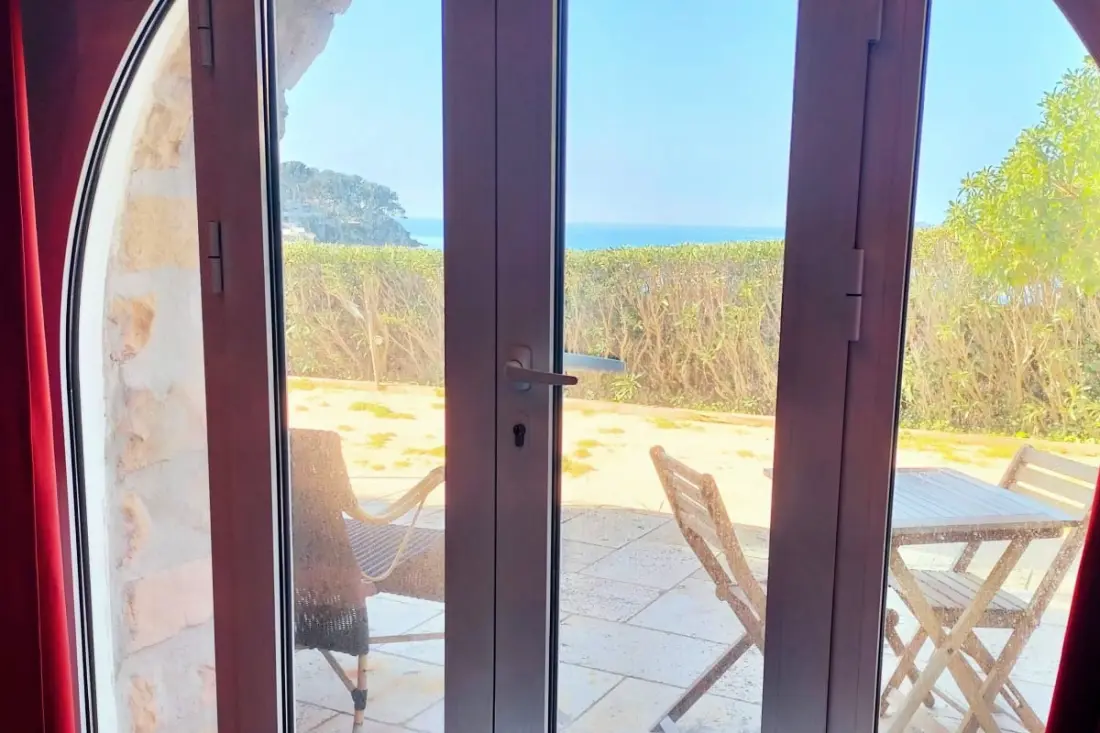 Privé toegang Zee en Tuin in Sanary-sur-mer