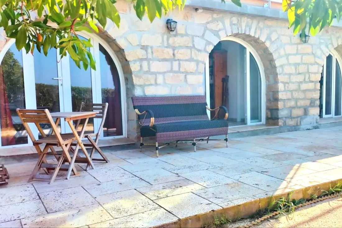 Privé toegang Zee en Tuin in Sanary-sur-mer