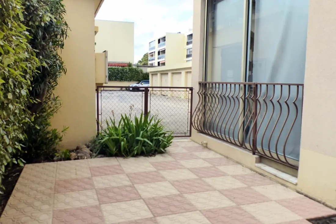 Comfortabele woning vlak bij het strand en winkels