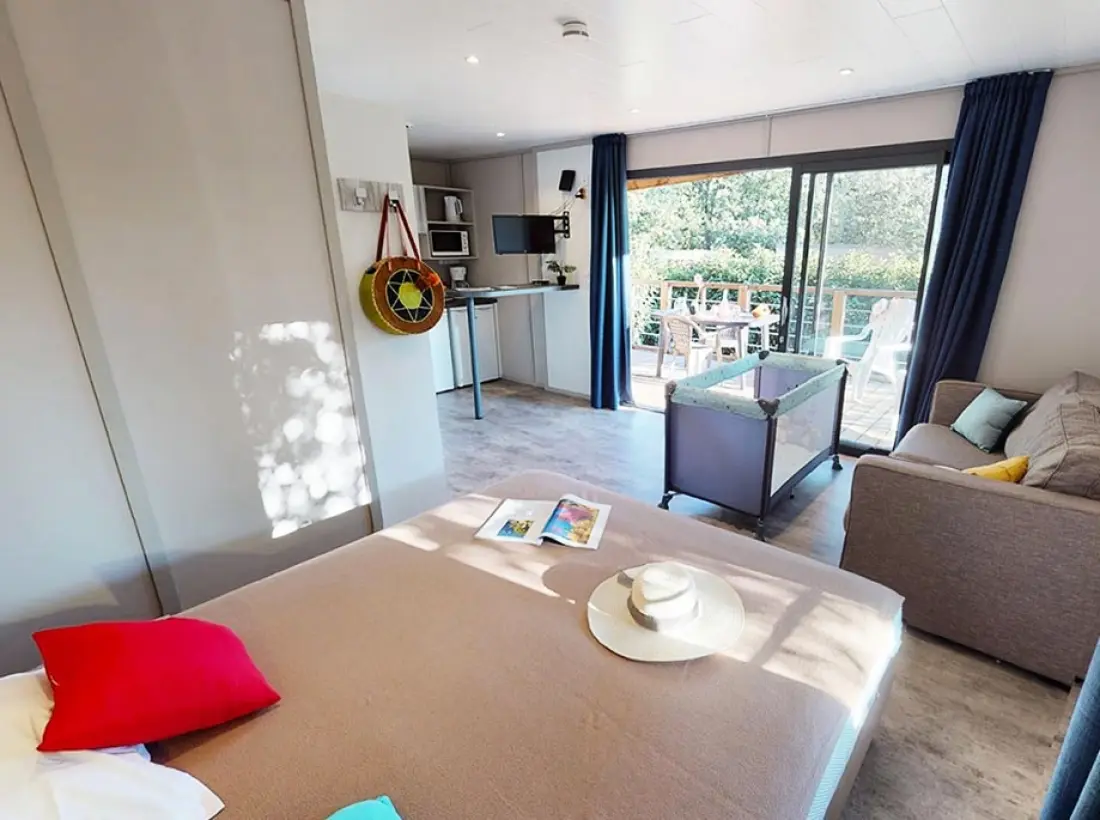 Camping Campasun Mas de Pierredon 5 Sterren★★★★★