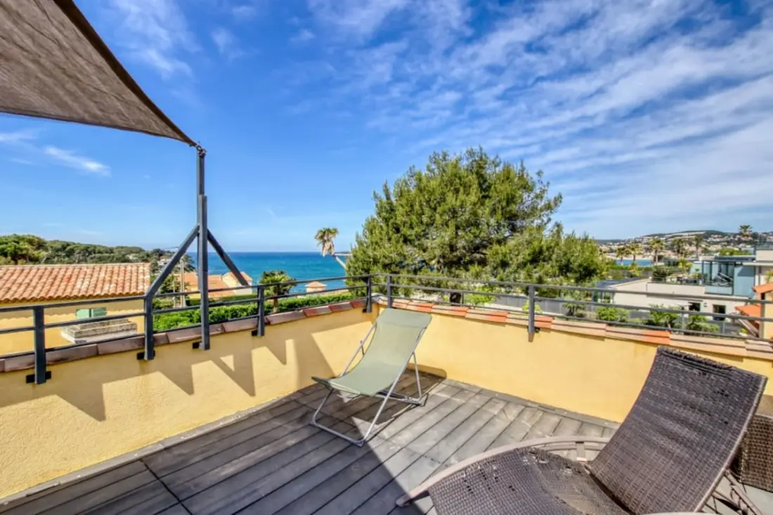 Úszómedence Private House 50 méter De La Plage