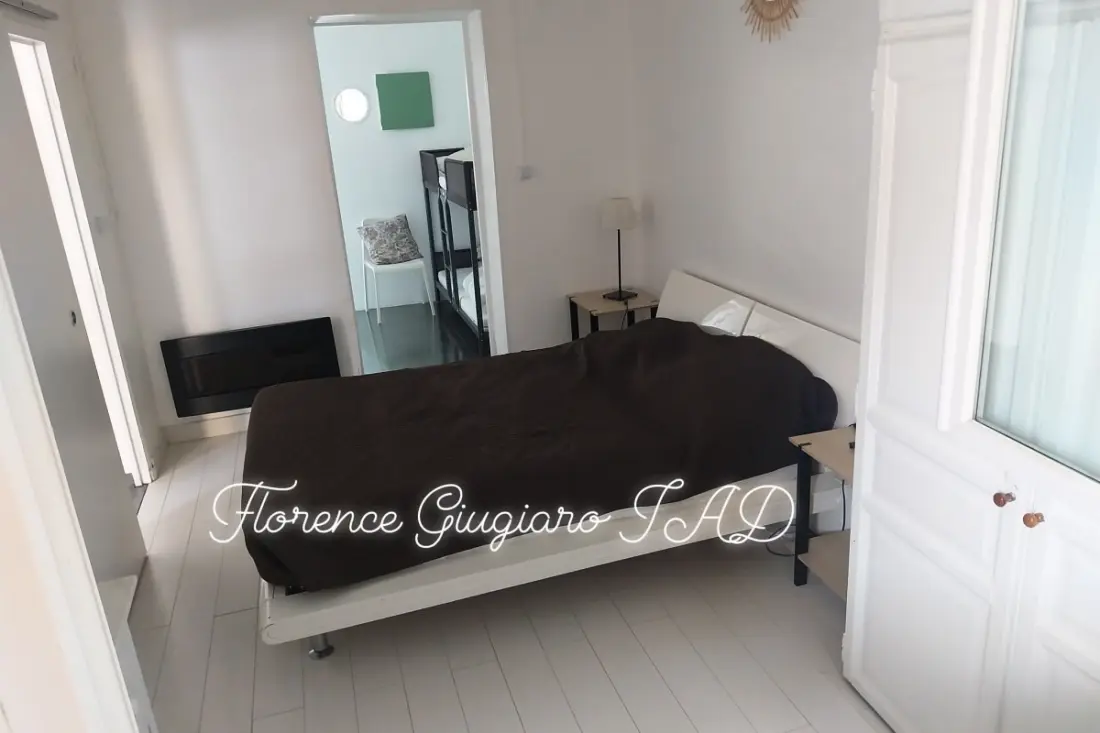 Úszómedence Private House 50 méter De La Plage