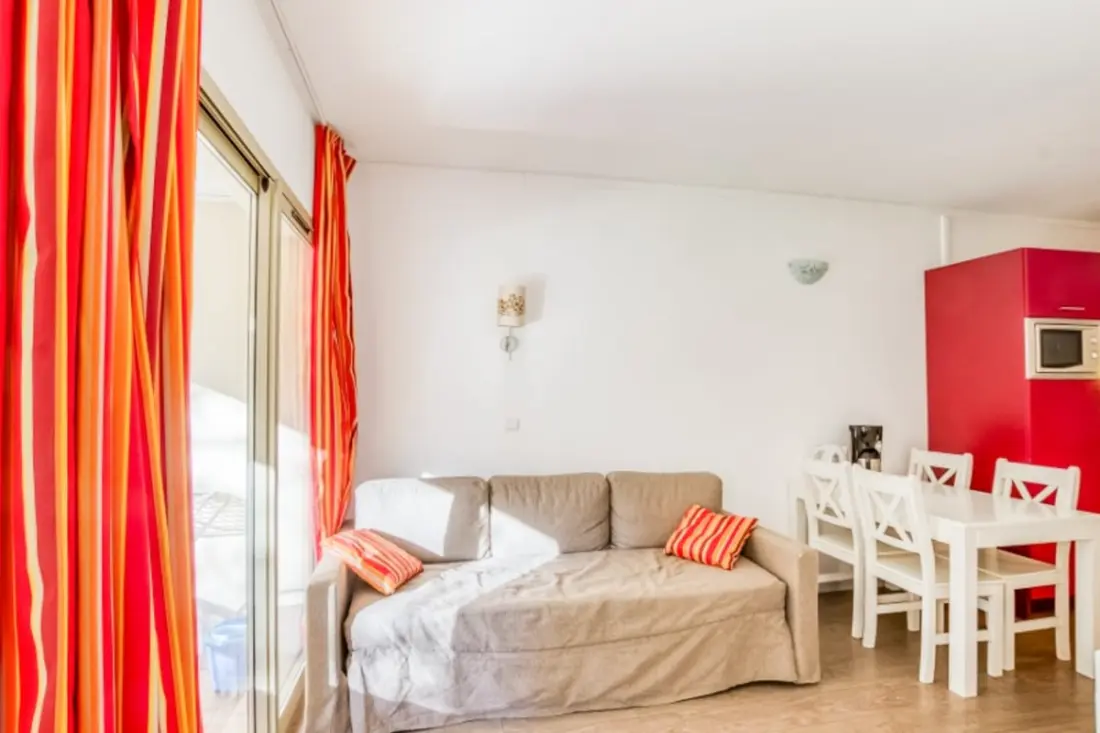 Appartement in de buurt van strand en haven