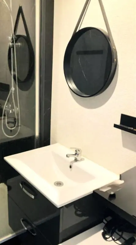 Ruime Studio Neuf, De buurt van Zee