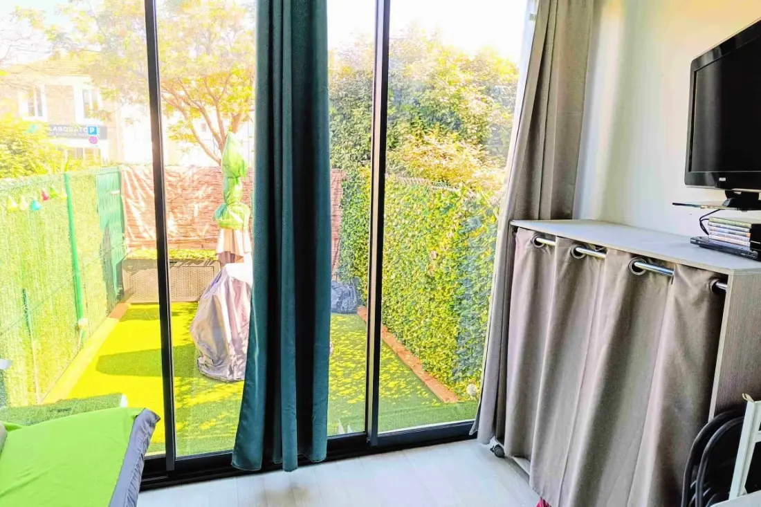 Goed uitgeruste studio met terras in Sanary-sur-mer