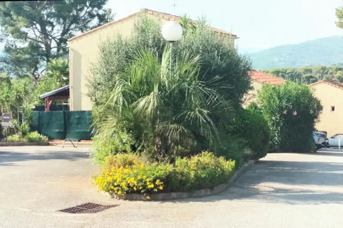 Sublime Studio à Sanary Terrasses Et Parking