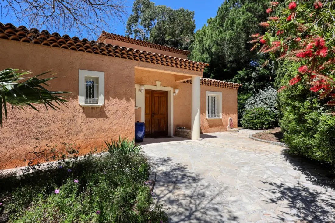 Villa Private Swimming medencével Sanaryban