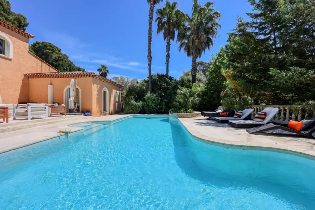Villa Private Swimming medencével Sanaryban