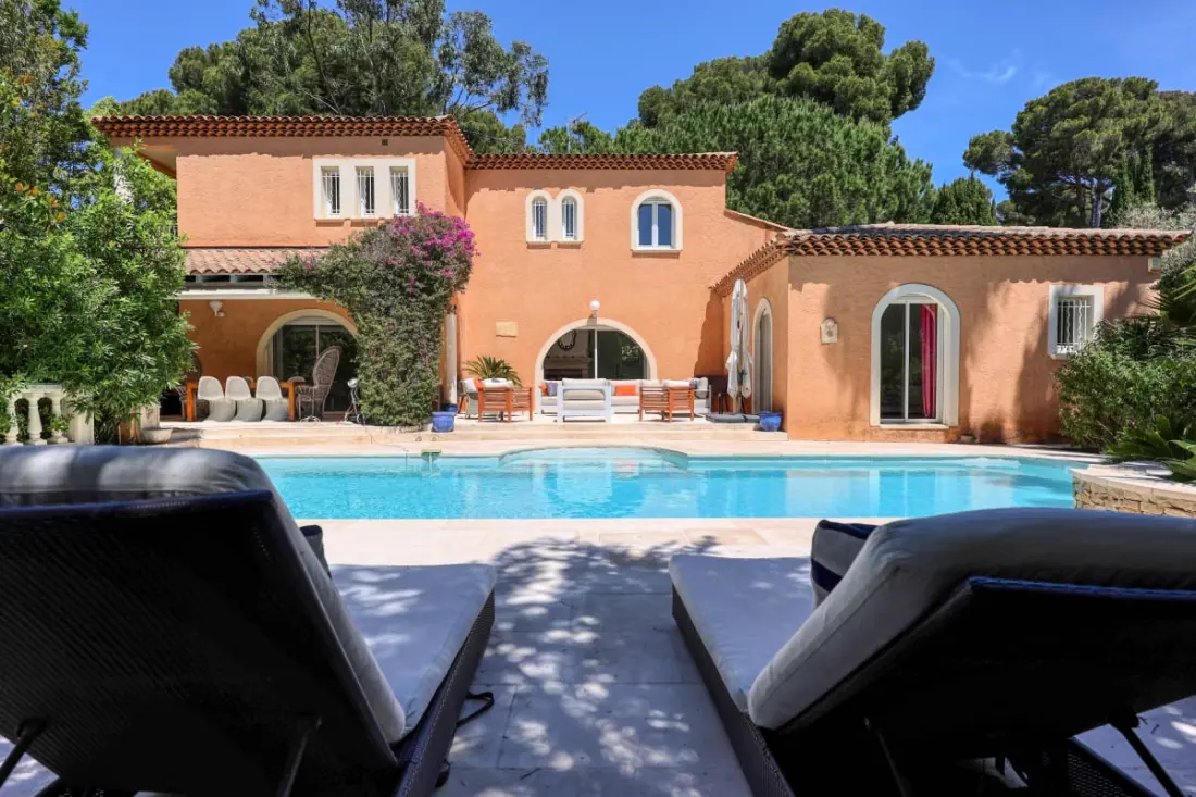Villa Private Swimming medencével Sanaryban