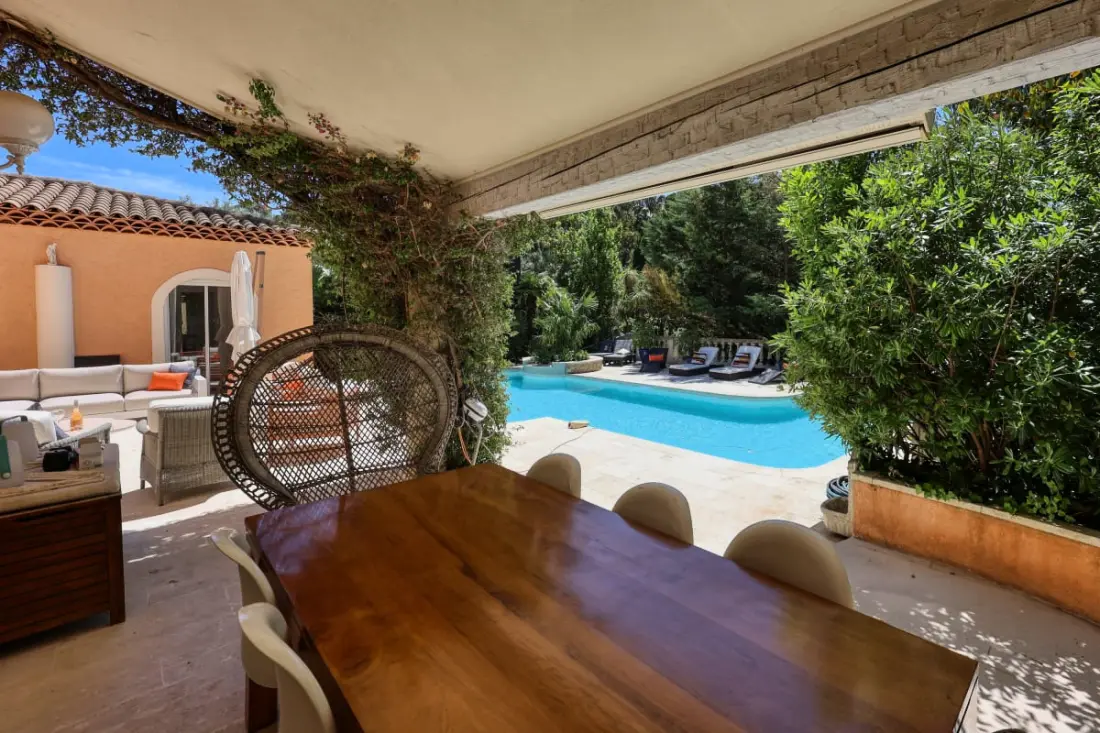Villa Private Swimming medencével Sanaryban