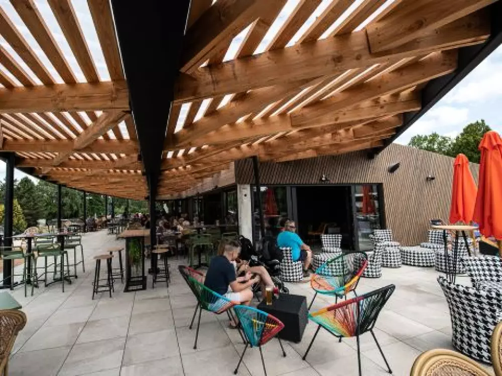 Sunêlia Camping Les Nids Du Lac 4 Gwiazdy★★★★ 4 Gwiazdy★★★★ 4 Gwiazdy★★★★ 4 Gwiazdy★★★★