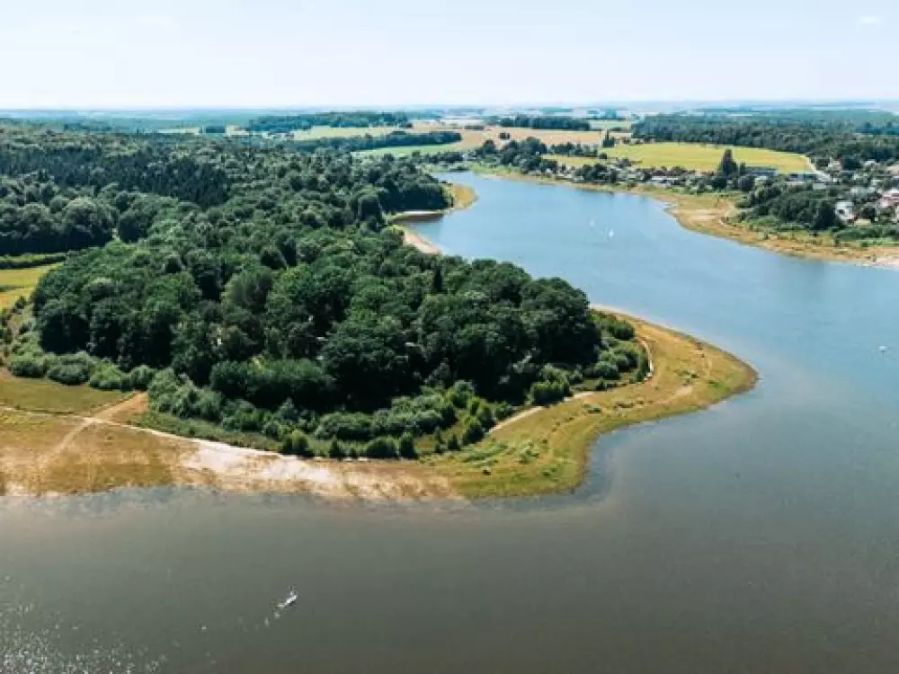 Sunêlia Camping Les Nids Du Lac 4 Gwiazdy★★★★ 4 Gwiazdy★★★★ 4 Gwiazdy★★★★ 4 Gwiazdy★★★★