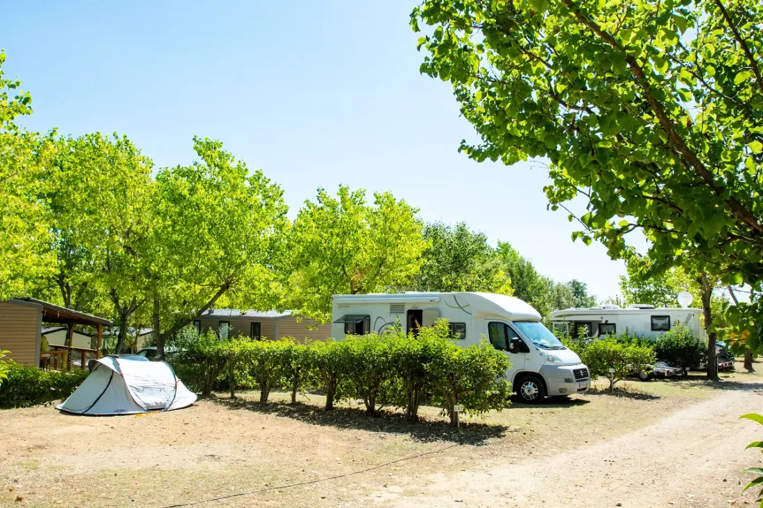 Campasun La Bonde Pond Camping 3 Csillagok★★★