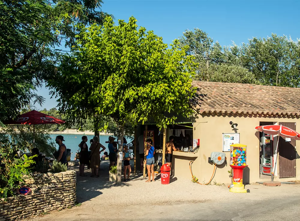 Campasun La Bonde Pond Camping /