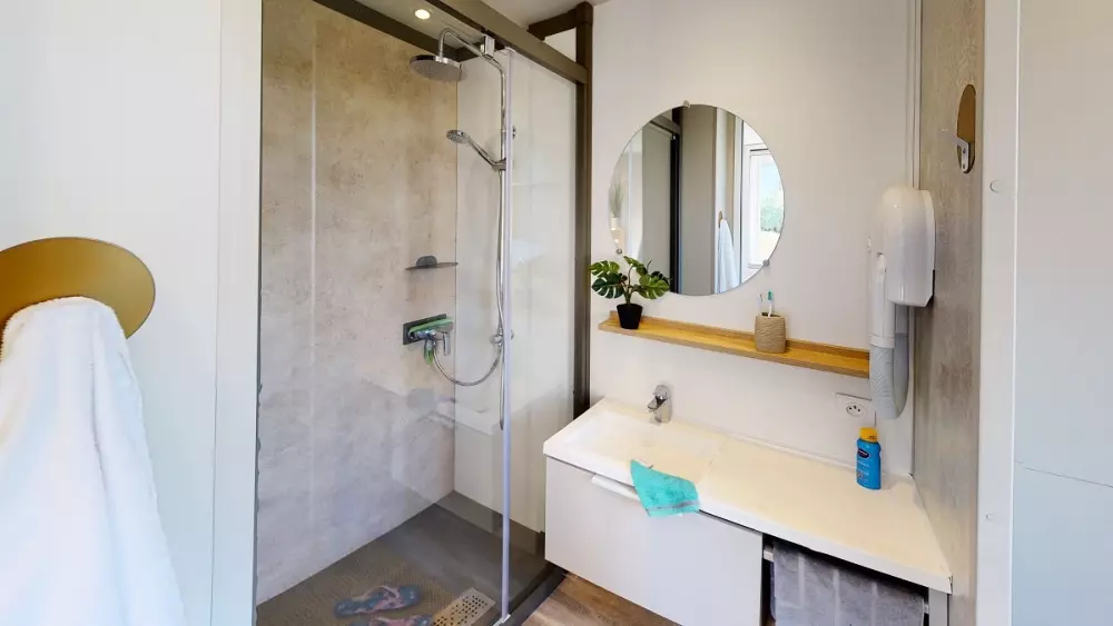 Campasun La Bonde Pond Camping /