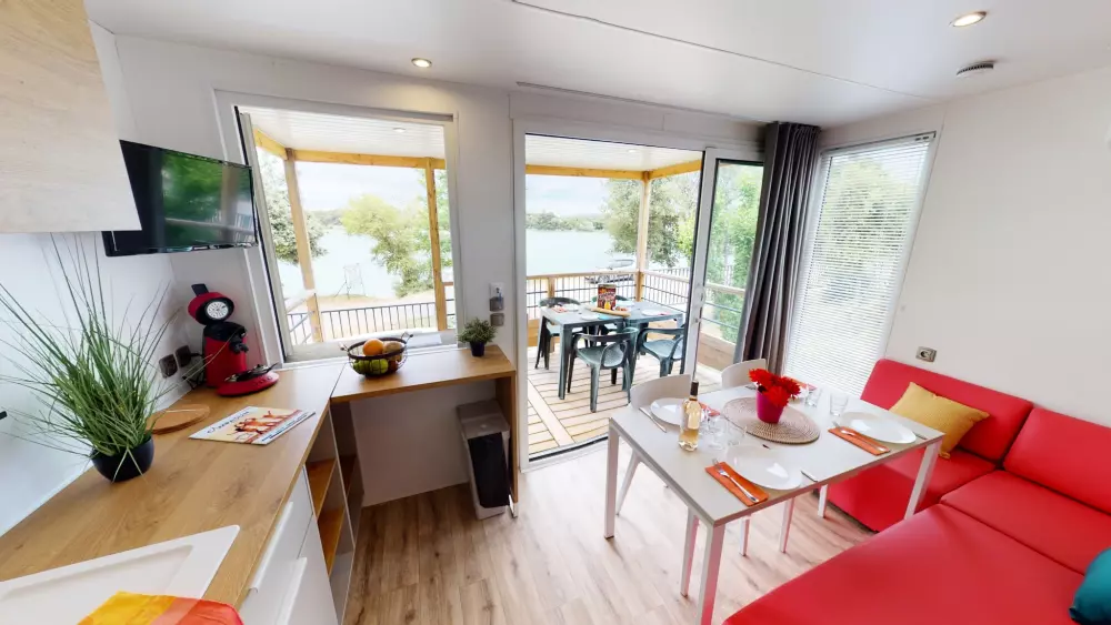 Campasun La Bonde Pond Camping /