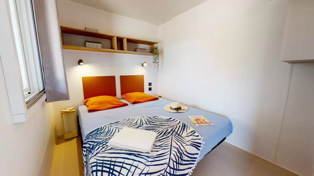 Campasun La Bonde Pond Camping /