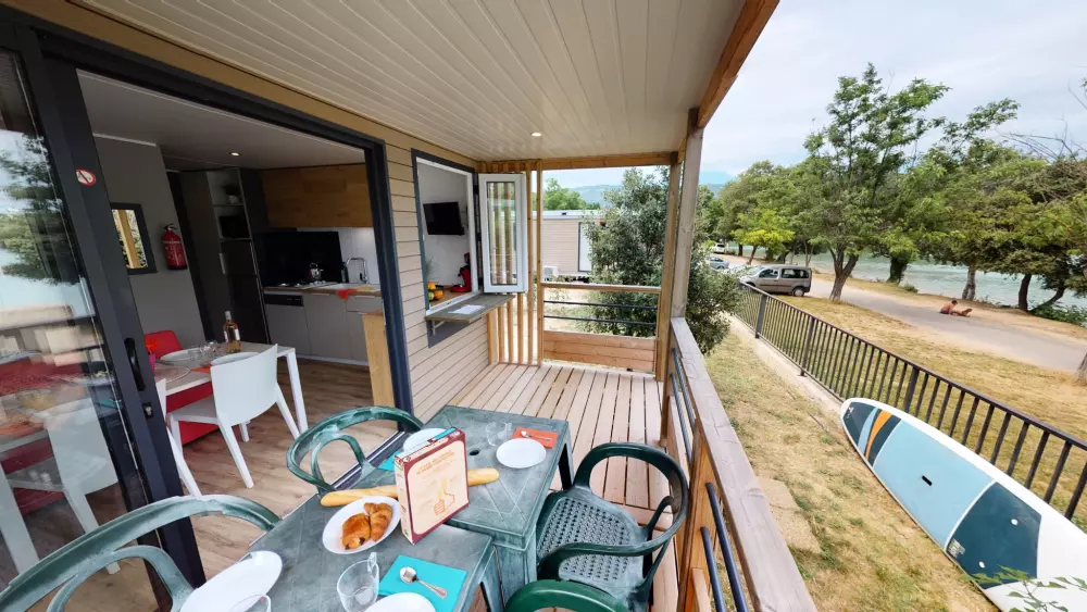 Campasun La Bonde Pond Camping /