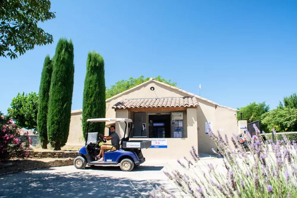 Campasun La Bonde Pond Camping /