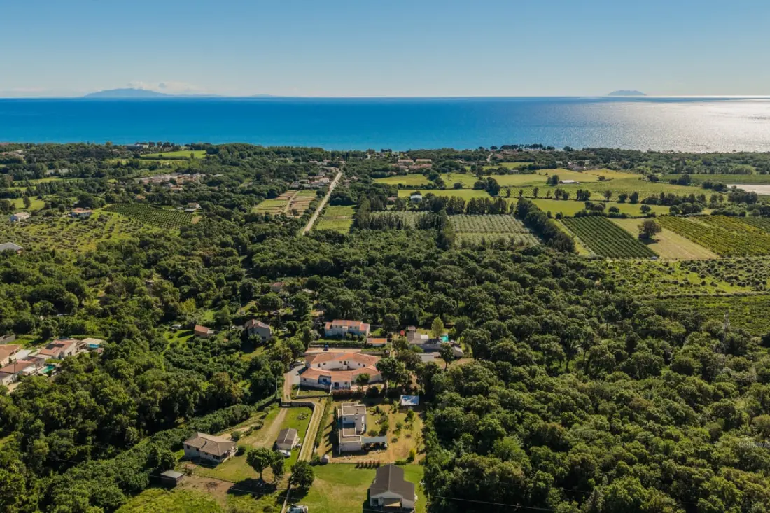 Villa Santa Mara Poggio, Kortárs Villa egy Verdure beállításban