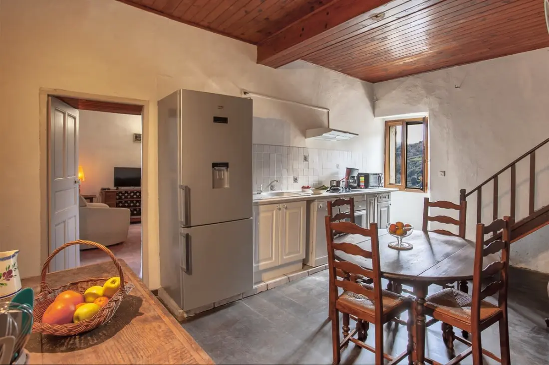 Casuccia - Charming Apartment Nebbiu szívében