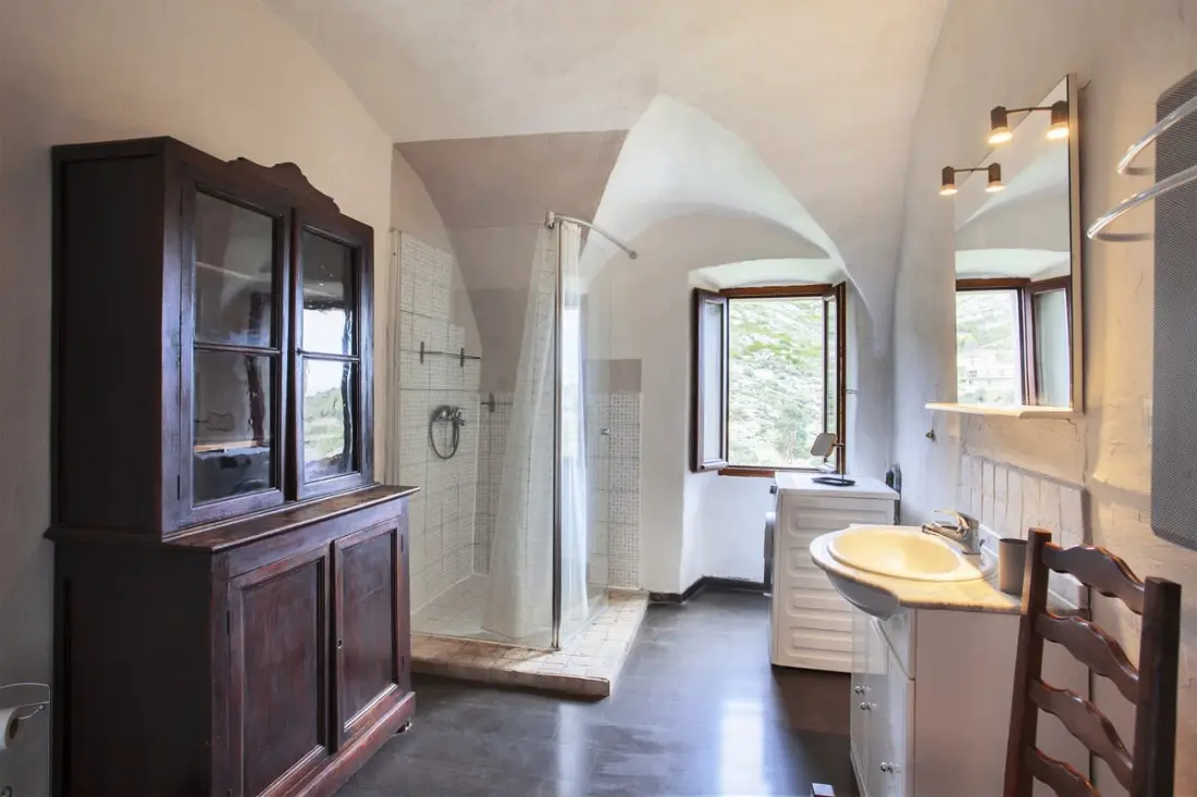 Casuccia - Charming Apartment Nebbiu szívében