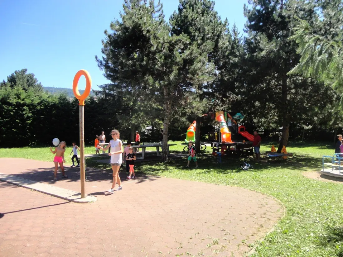 Kempingi Park Baita Dolomiti Village 3 Gwiazdy★★★ 3 Gwiazdy★★★ 3 Gwiazdy★★★