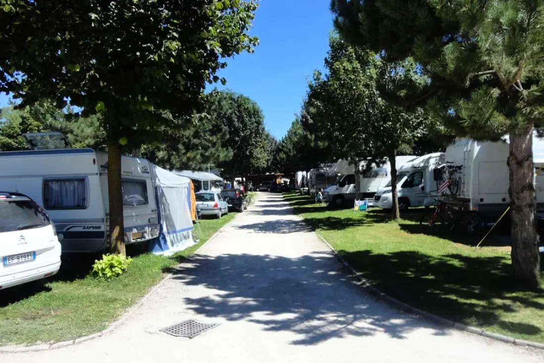 Kempingi Park Baita Dolomiti Village 3 Gwiazdy★★★ 3 Gwiazdy★★★ 3 Gwiazdy★★★