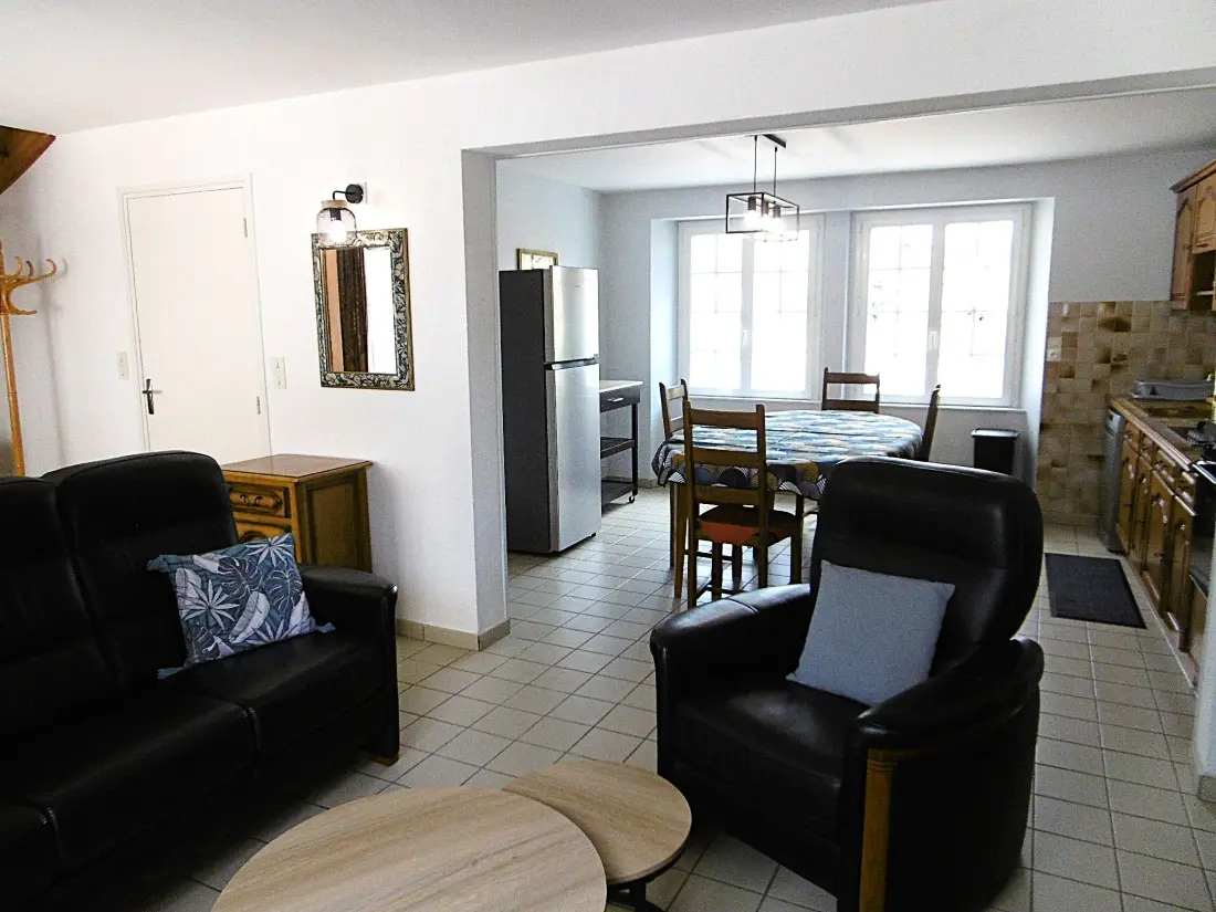 Heol-Sarzeau Residence