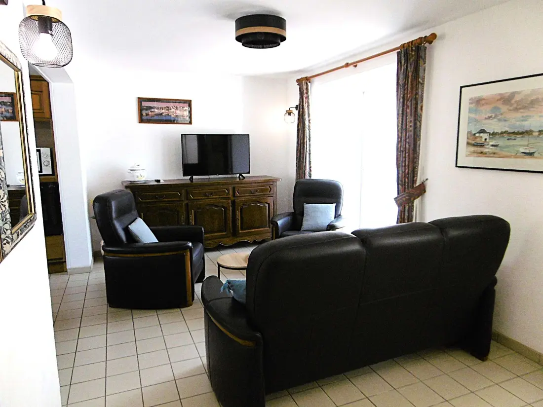 Heol-Sarzeau Residence