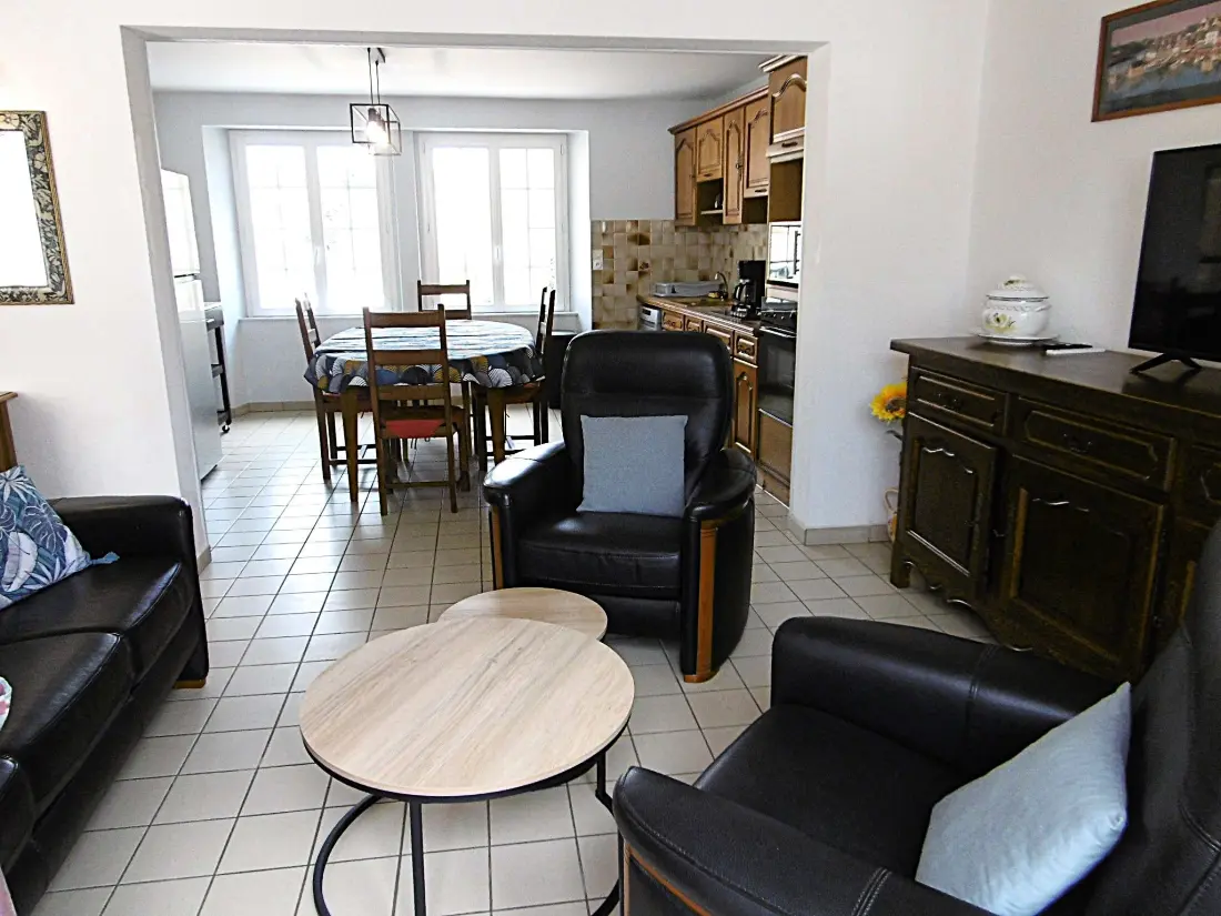 Heol-Sarzeau Residence
