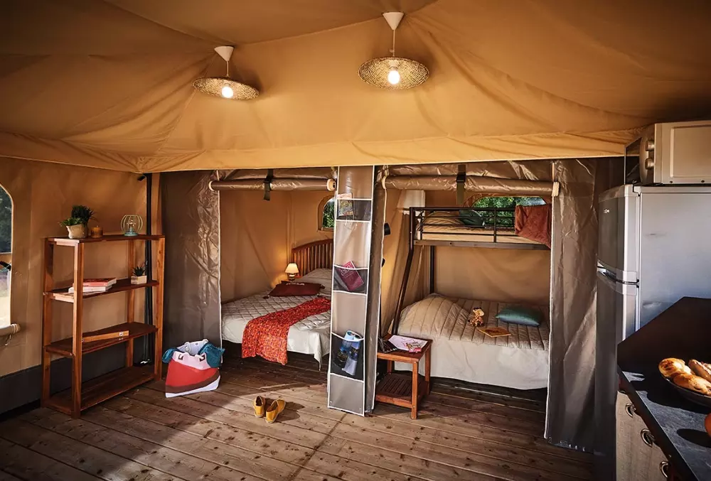 Campsite Ushuaia Villages Provence- Ventoux 2 Gwiazdy★★ 2 Gwiazdy★★