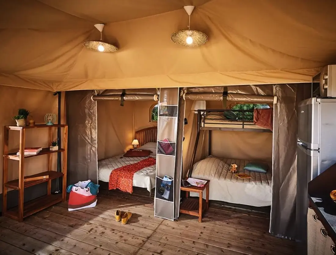 Campsite Ushuaia Villages Provence-Ventoux 2 Csillagok★★