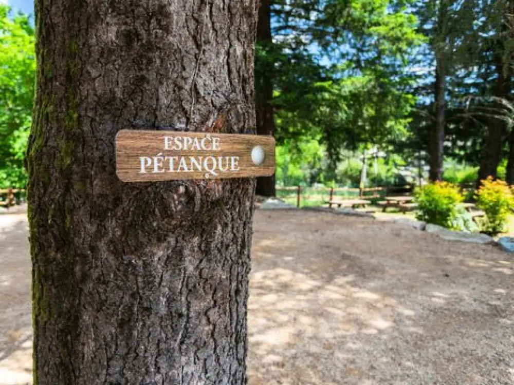 Camping Du Château De L'Hom  4 Sterren★★★★
