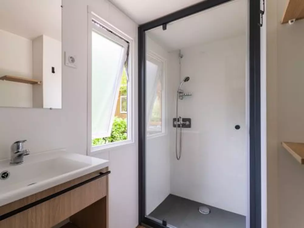 Camping Du Château De L'Hom  4 étoiles★★★★