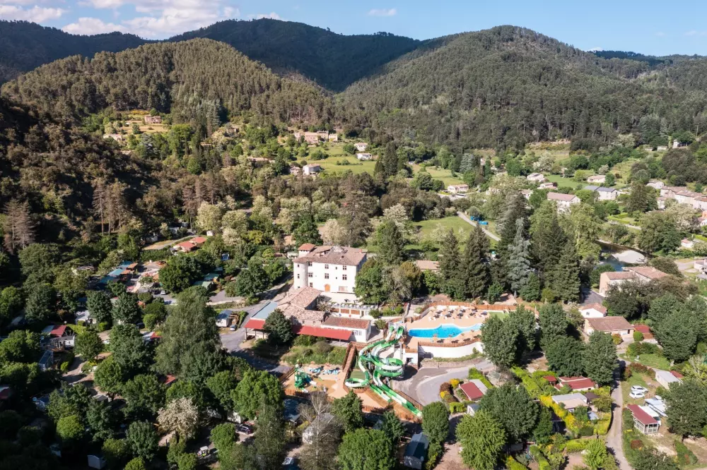 Campsite maeva Escapades du Château de l'Hom 4 Stars★★★★