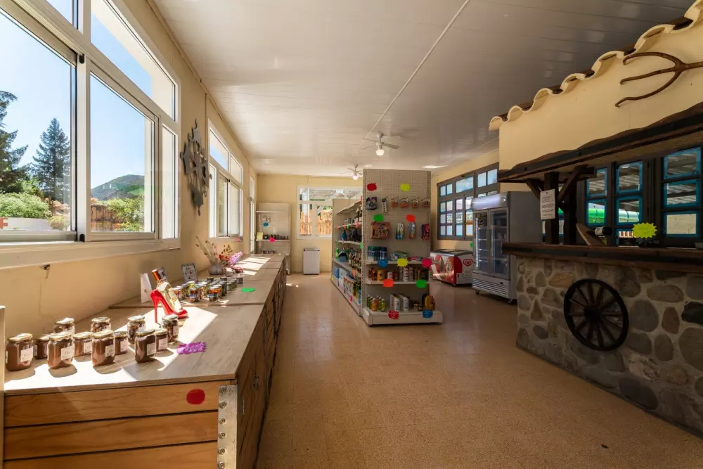 Campsite maeva Escapades du Château de l'Hom 4 Stars★★★★