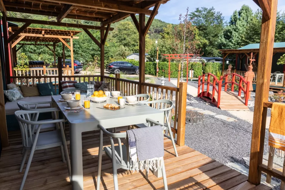 Campsite maeva Escapades du Château de l'Hom 4 Stars★★★★
