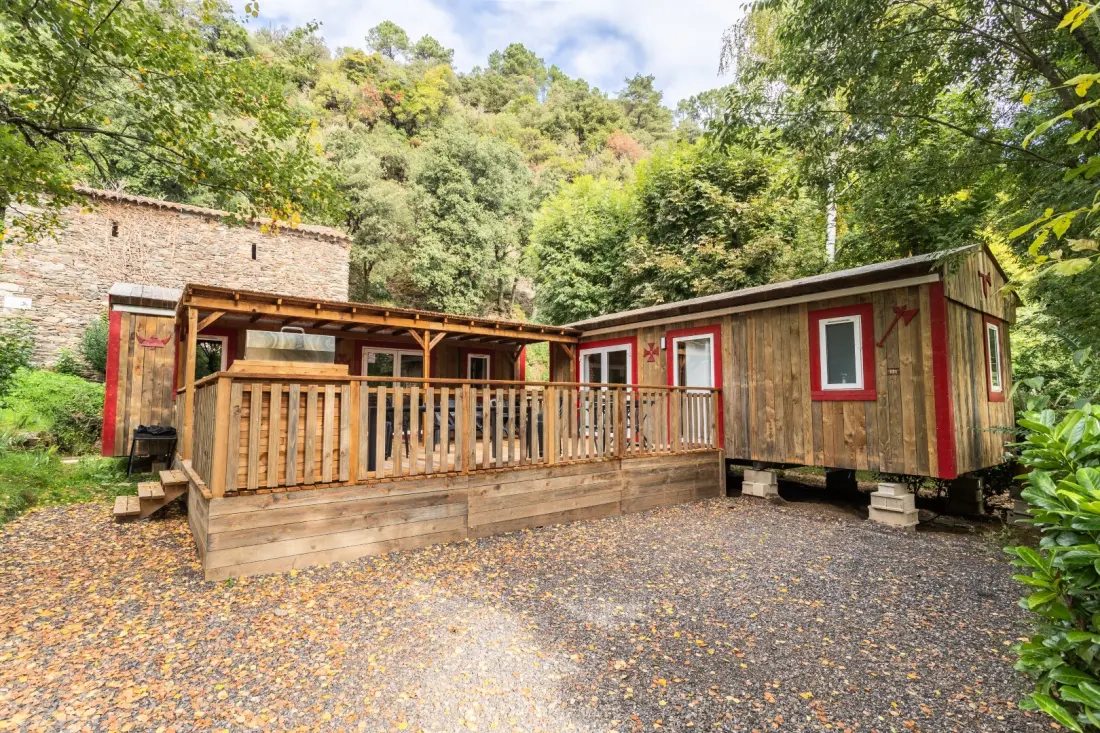 Campsite maeva Escapades du Château de l'Hom 4 Stars★★★★