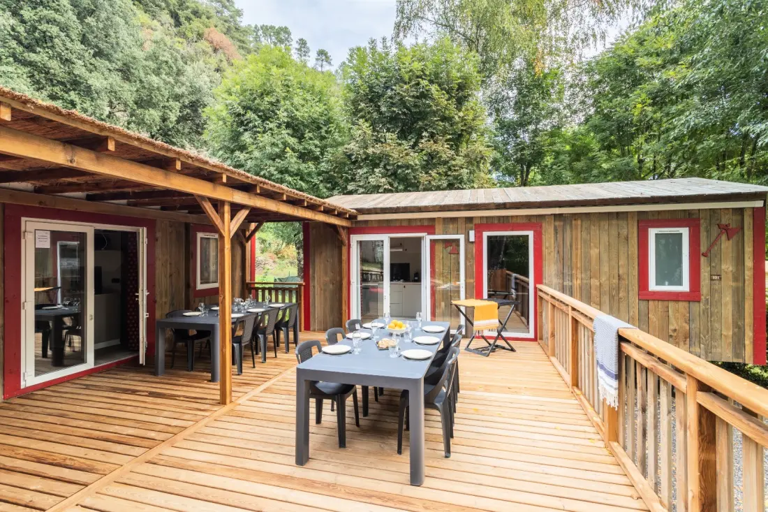 Campsite maeva Escapades du Château de l'Hom 4 Stars★★★★