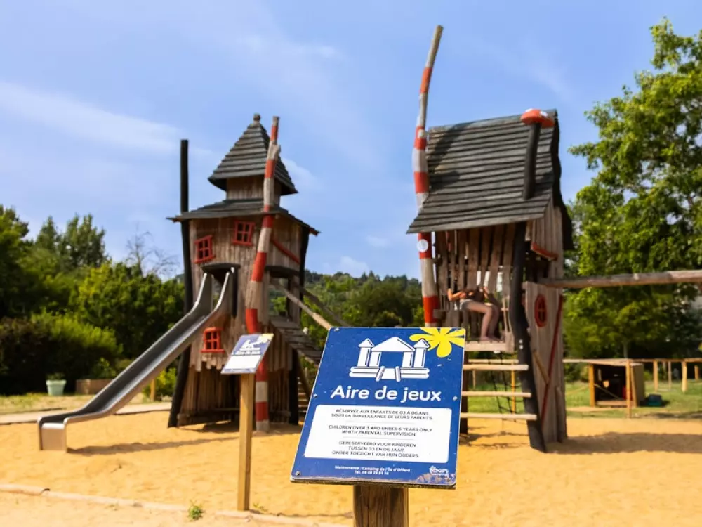 Flower Camping L'Ile d'Offard 4 étoiles★★★★